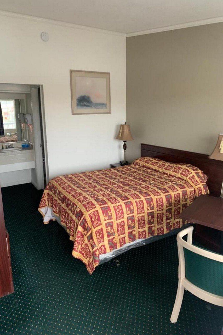 Economy Inn Monterey Seaside Ngoại thất bức ảnh