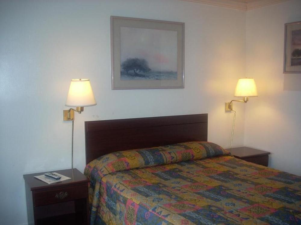 Economy Inn Monterey Seaside Ngoại thất bức ảnh