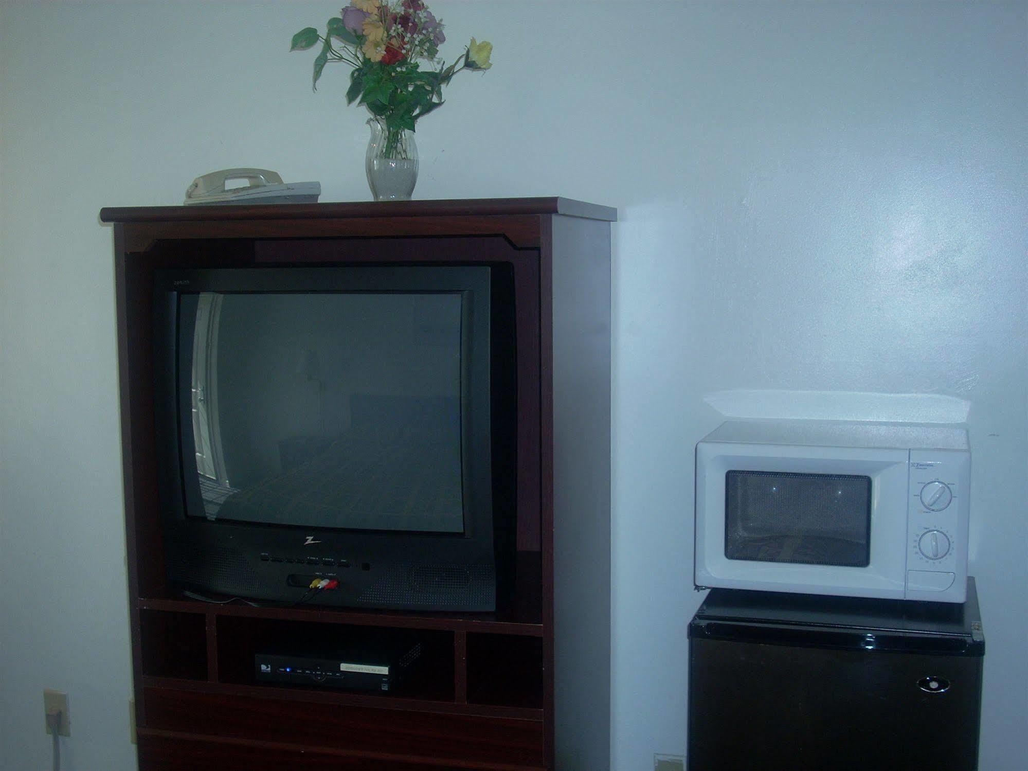 Economy Inn Monterey Seaside Ngoại thất bức ảnh